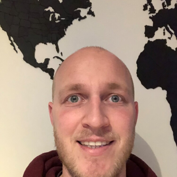 Bas